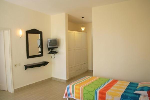 Meteor Beach Hotel Тургутрейс Номер фото