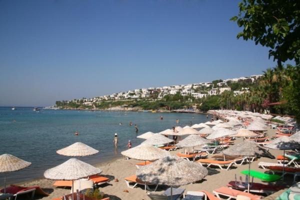 Meteor Beach Hotel Тургутрейс Экстерьер фото